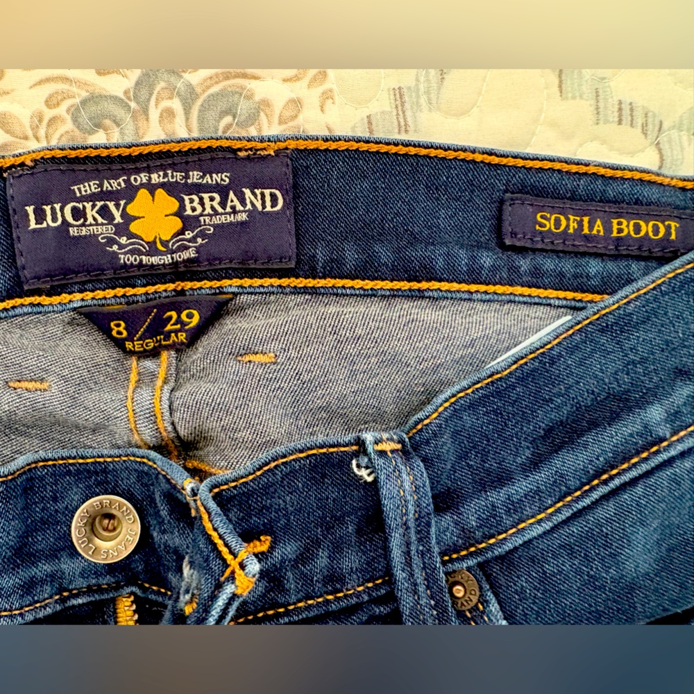 Sofia Boot style Lucky Brand Jeans 8/29